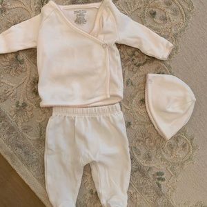 Restoration Hardware Outfit set